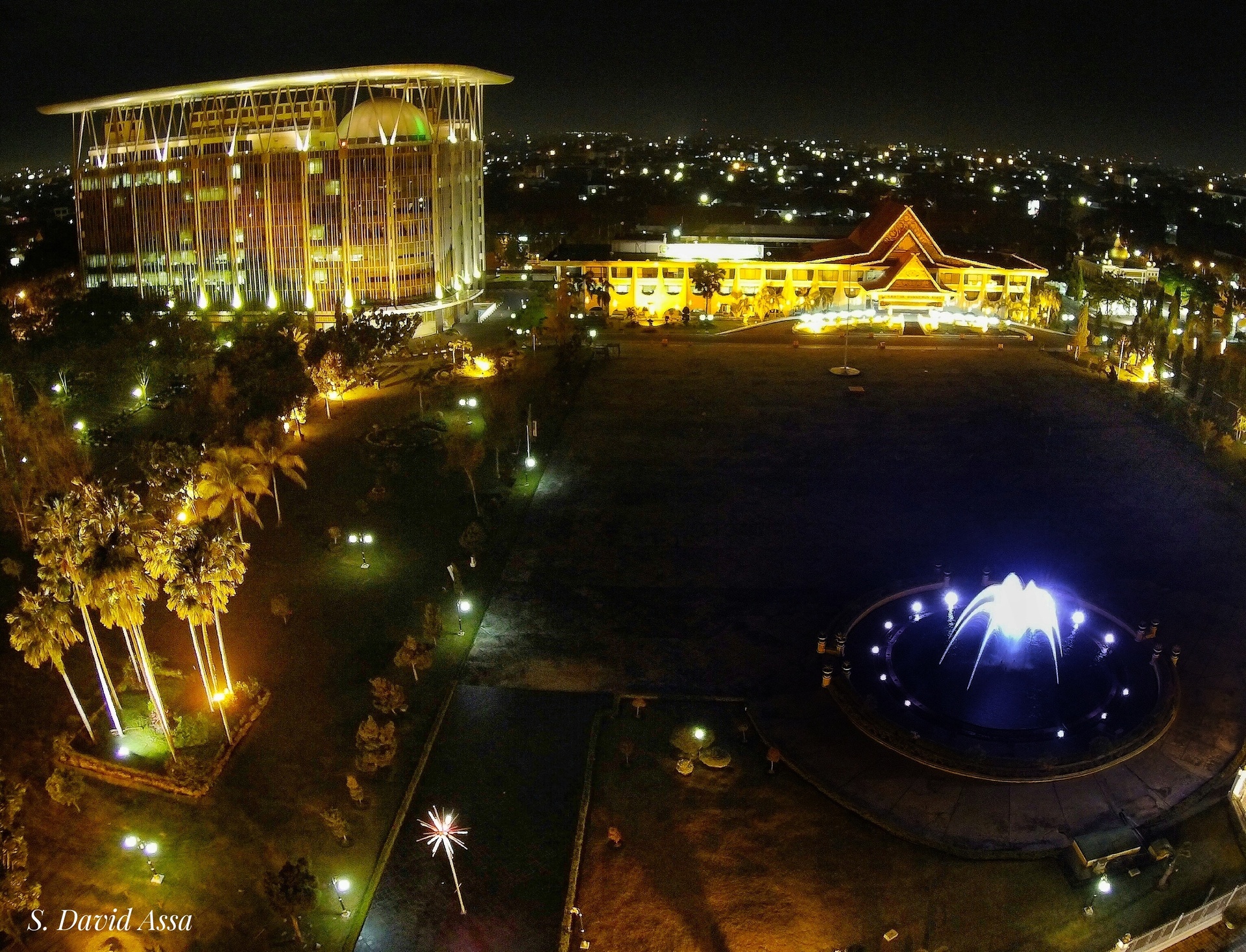 Exploring Indonesia! example photo