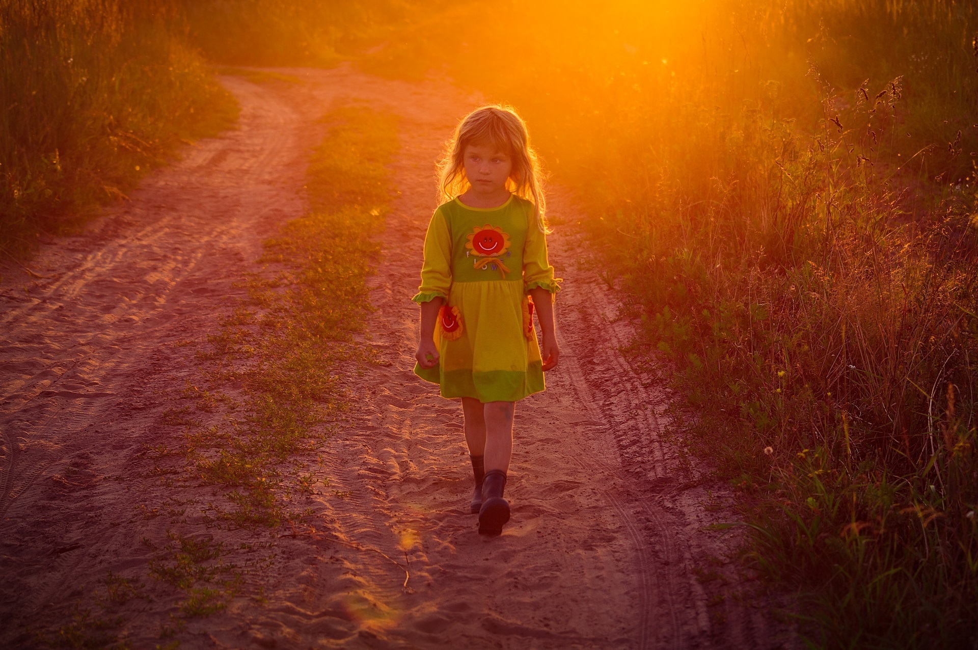 Light: Natural vs artificial vol. 2 example photo