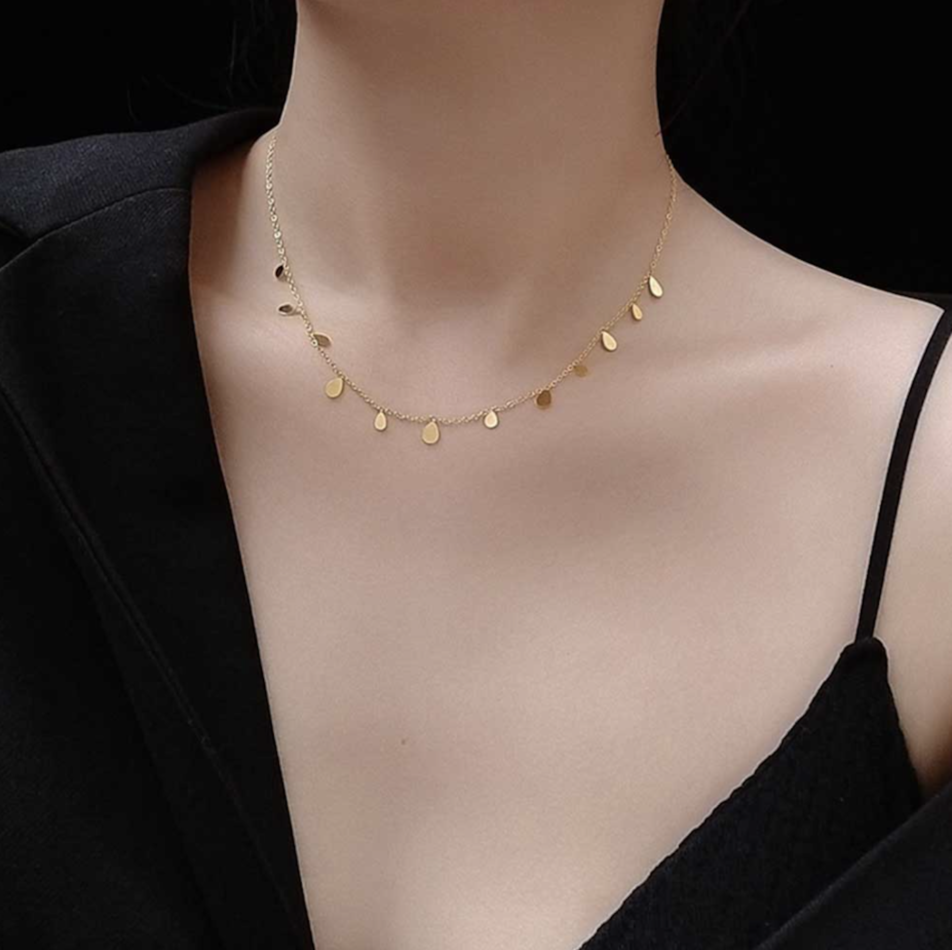 FINE4U Beautiful Necklace Pieces example photo