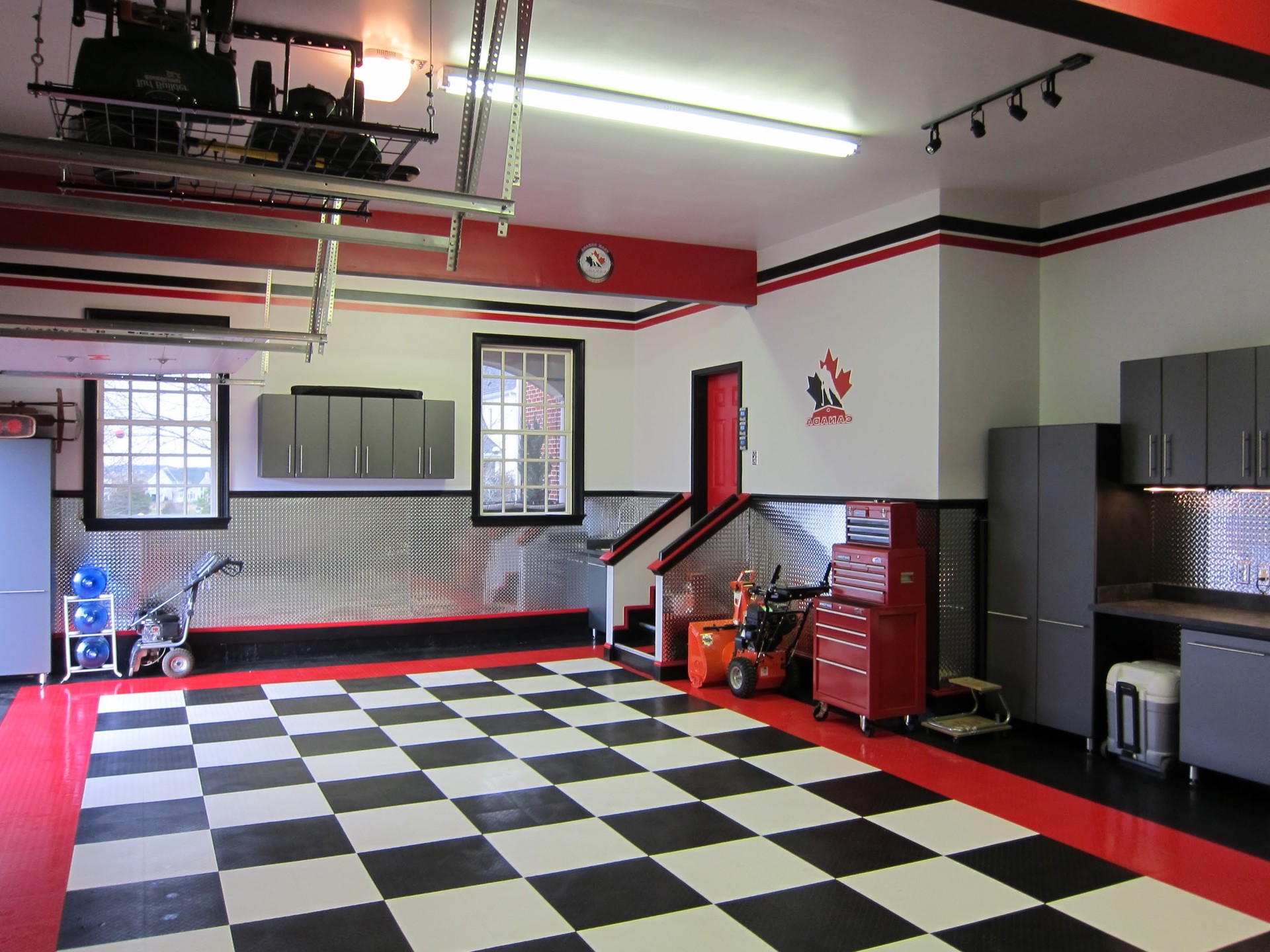 Gorgeous Garages example photo