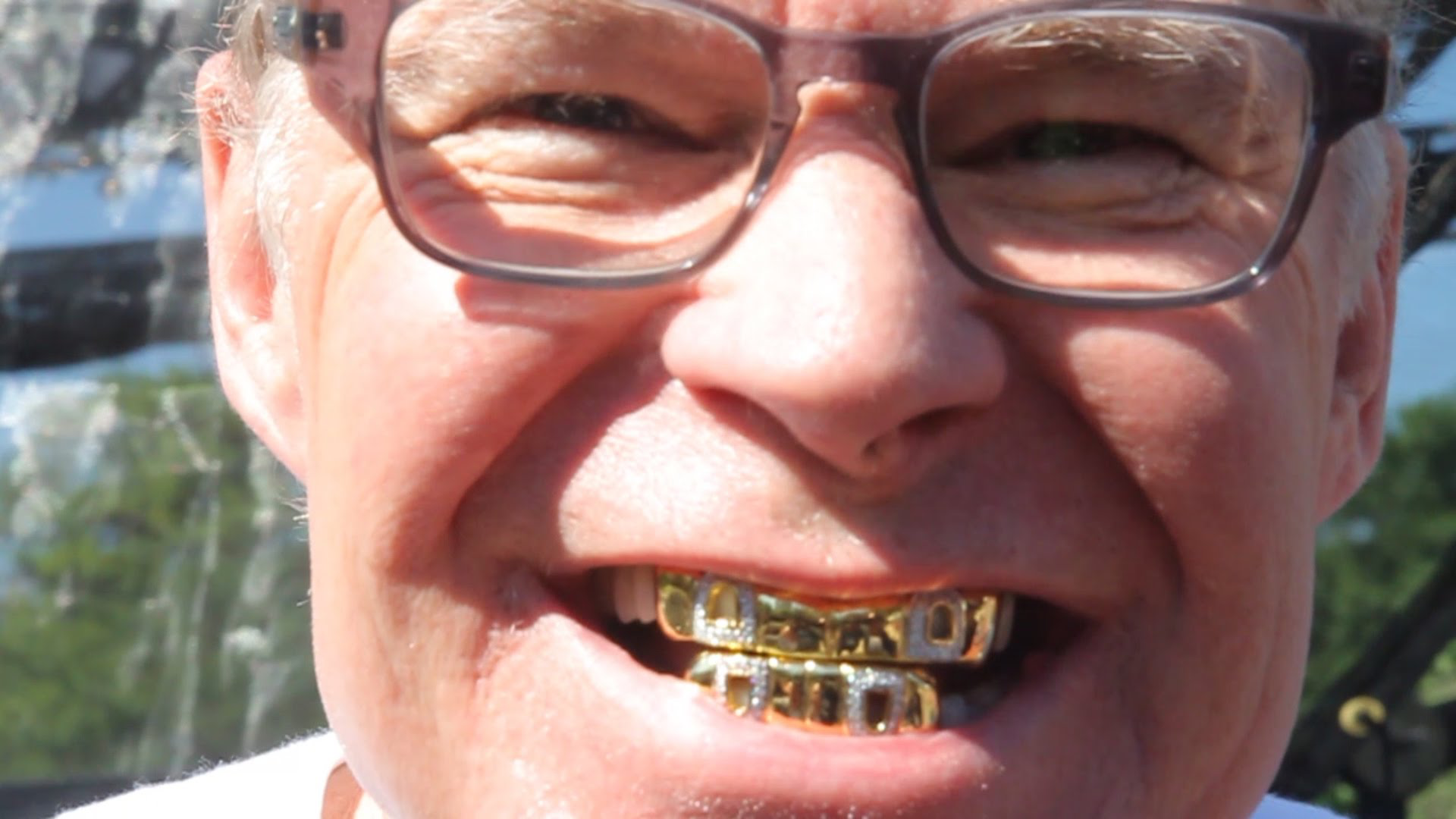 All the gold! example photo