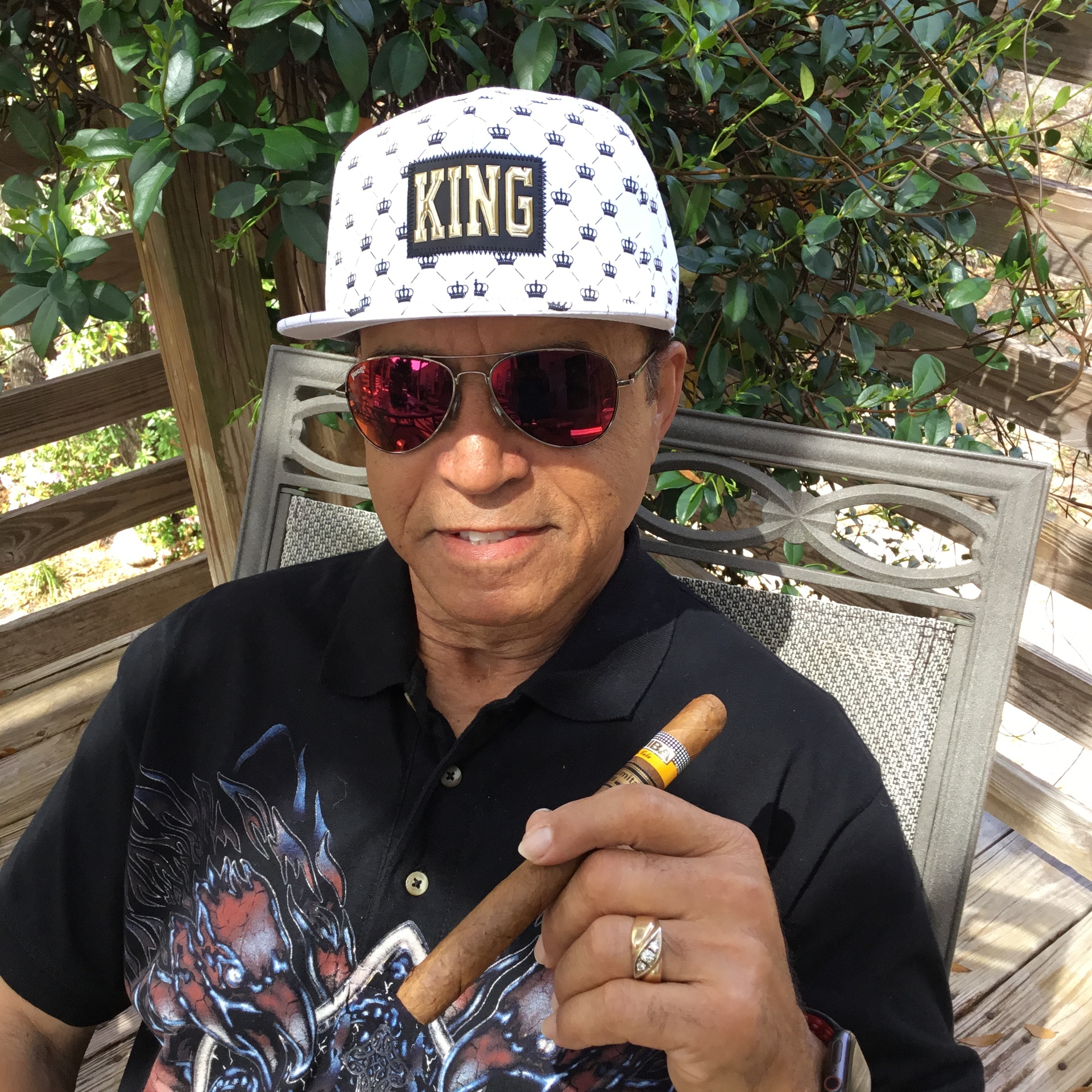 Popfizzy Men’s Military Hats Photo Campaign example photo